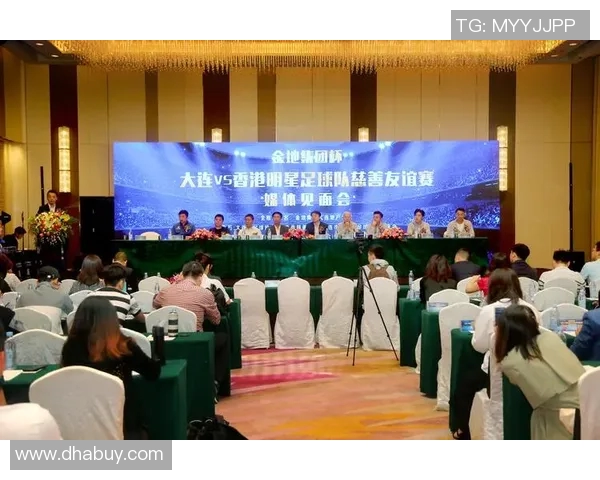 上海足球队的奋斗历程与冠军赛荣耀背后的故事揭秘